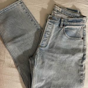 Abercrombie and Fitch Low rise curve love jeans